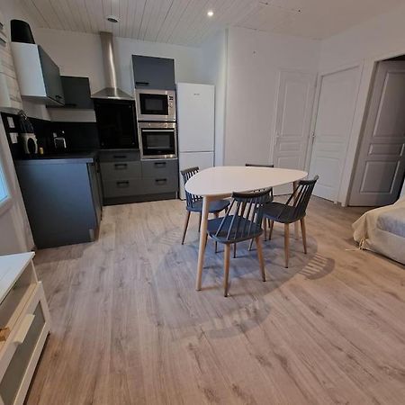 Superbe Appartement Renove A Neuf Centre Bourg เบรม ซูร์ แมร์ ภายนอก รูปภาพ
