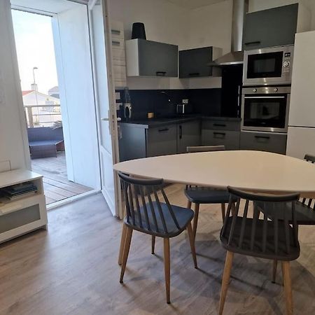 Superbe Appartement Renove A Neuf Centre Bourg เบรม ซูร์ แมร์ ภายนอก รูปภาพ