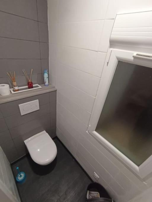 Superbe Appartement Renove A Neuf Centre Bourg เบรม ซูร์ แมร์ ภายนอก รูปภาพ